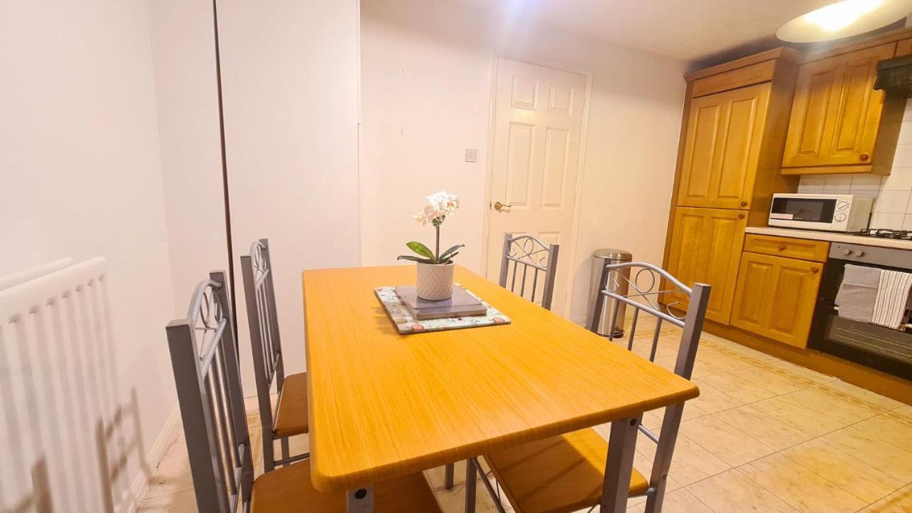 Lovely Double Room With En-Suite In Greenwich London Eksteriør billede